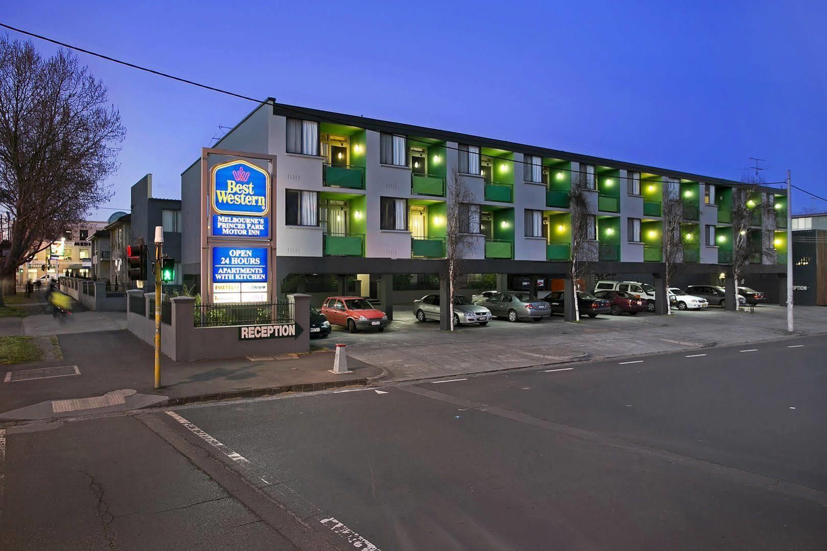 Melbourne'S Princes Park Hotel Екстериор снимка